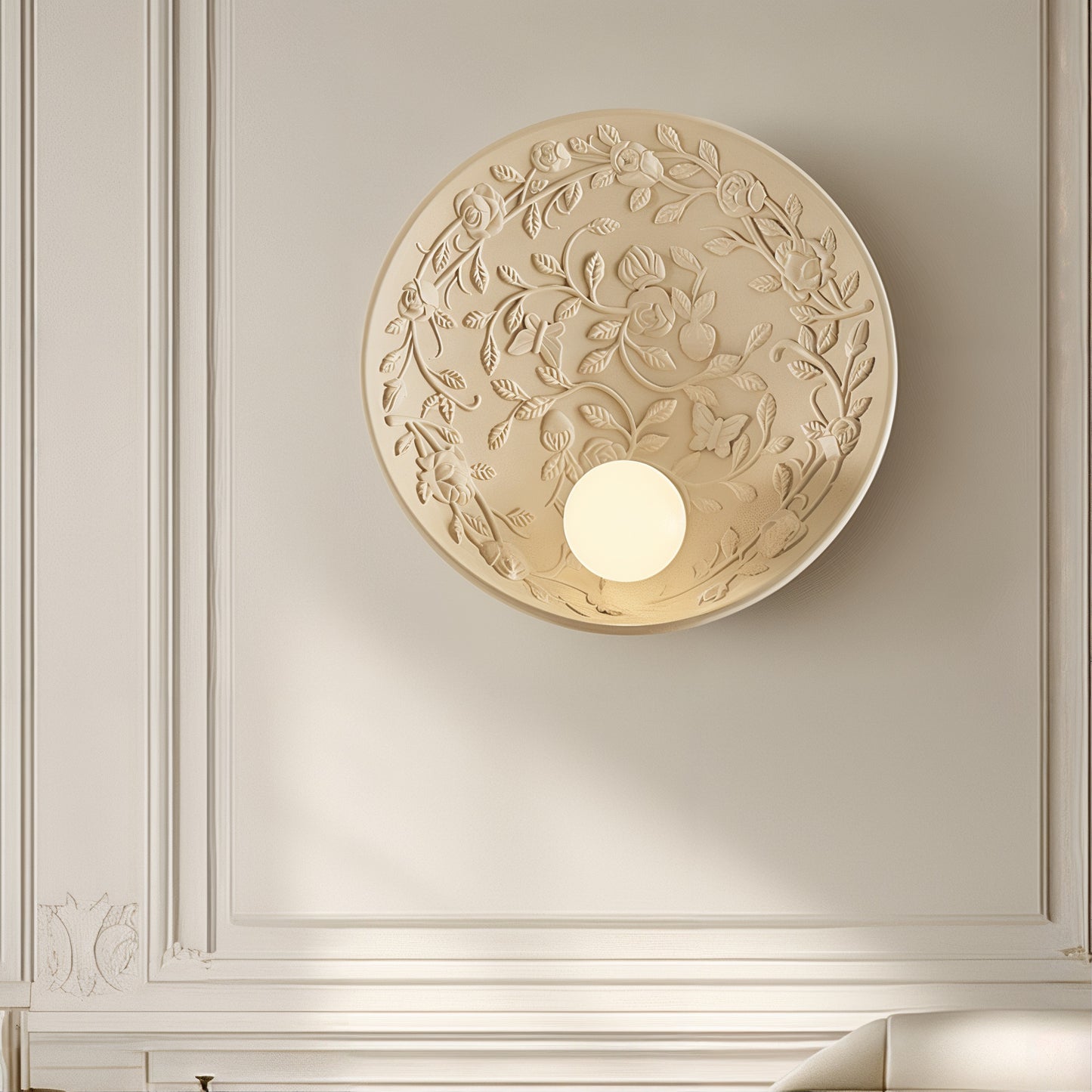 Floral Embossed Decorative Wall Light