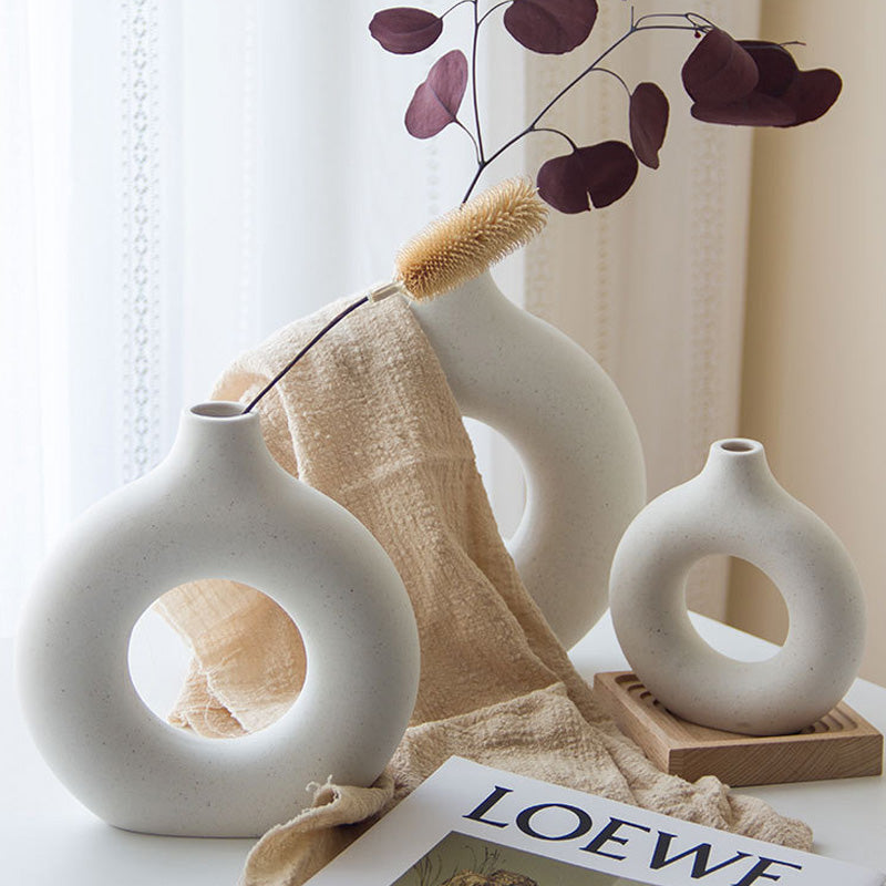 Japandi Round Ceramic Vase - Modefinity