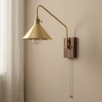 Messingwandlicht mit Holzplatte - 107WL