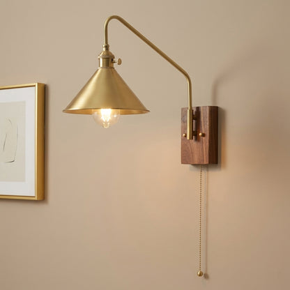 Messingwandlicht mit Holzplatte - 107WL