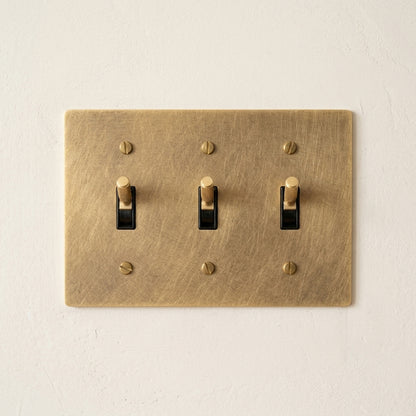 Modern Vintage Brass Toggle Switch - Modefinity