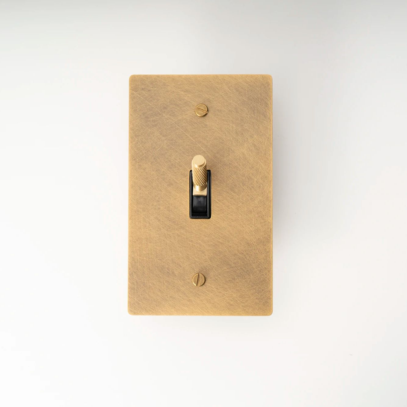 Modern Vintage Brass Toggle Switch - Modefinity