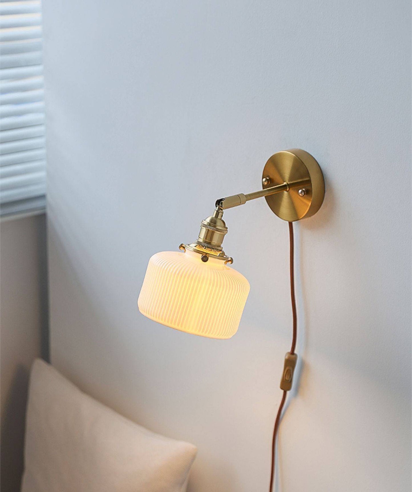 Ceramic Glass Plug In Wall Sconce Light - 227GBWL - Modefinity