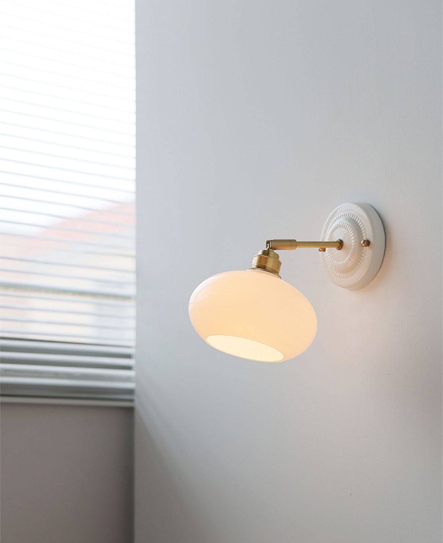 Ceramic Glass Wall Sconce Lighting - 109CWP - Modefinity