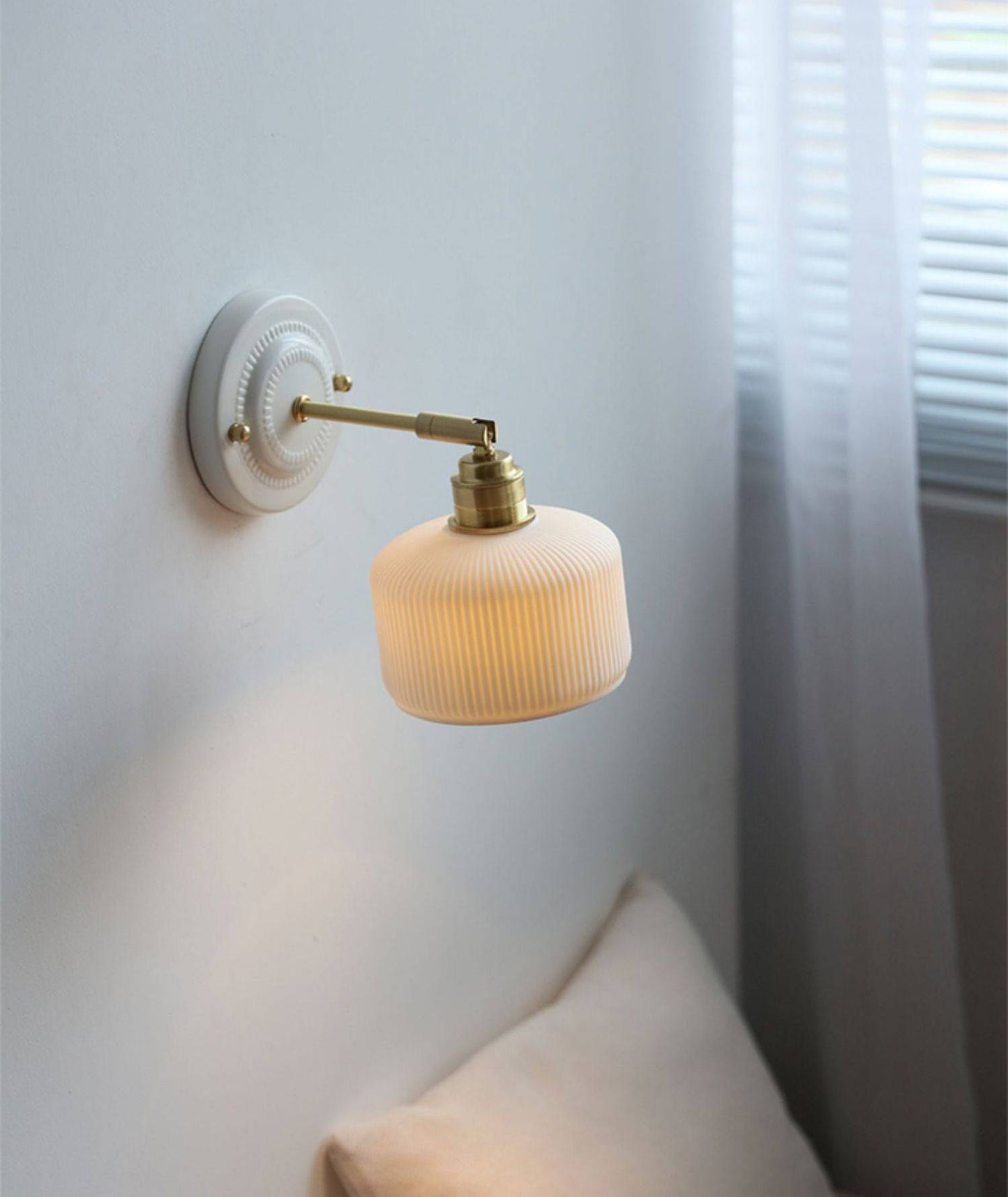 Ceramic Glass Wall Sconce Lighting - 111CWP - Modefinity