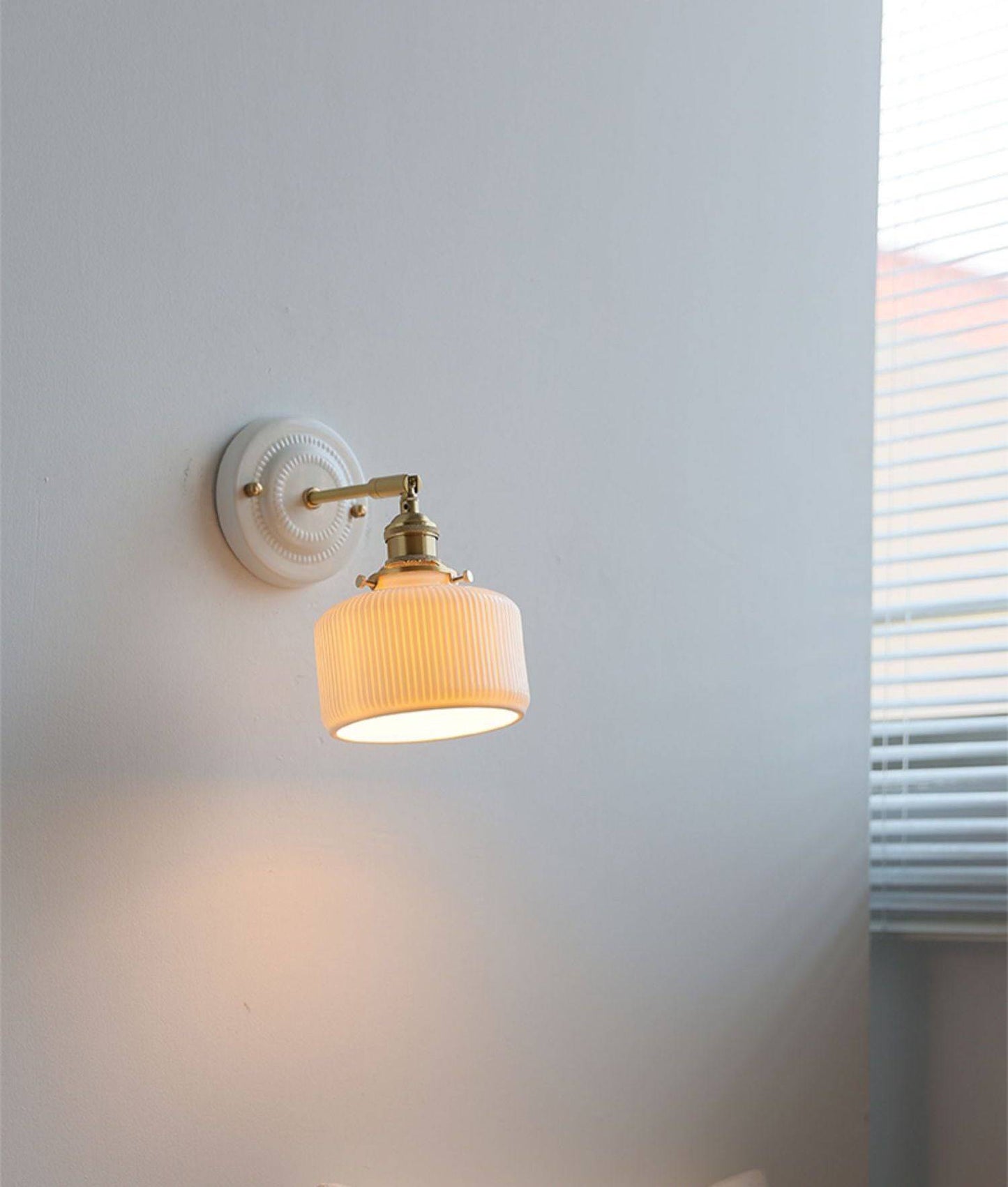 Ceramic Glass Wall Sconce Lighting - 112CWP - Modefinity