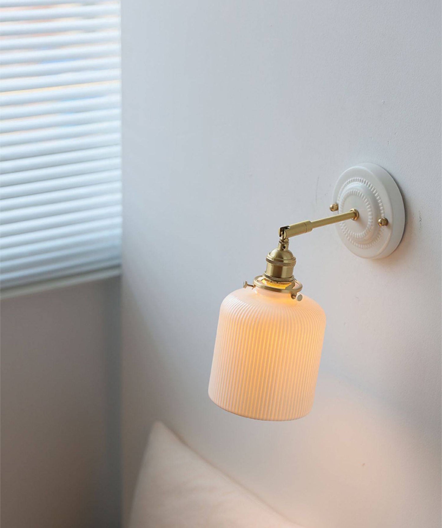 Ceramic Glass Wall Sconce Lighting - 113CWP - Modefinity