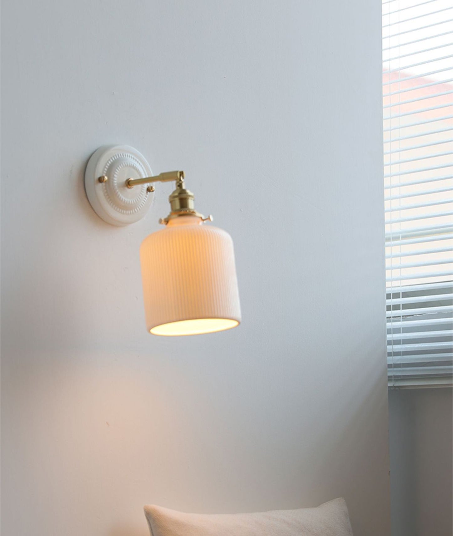 Ceramic Glass Wall Sconce Lighting - 113CWP - Modefinity
