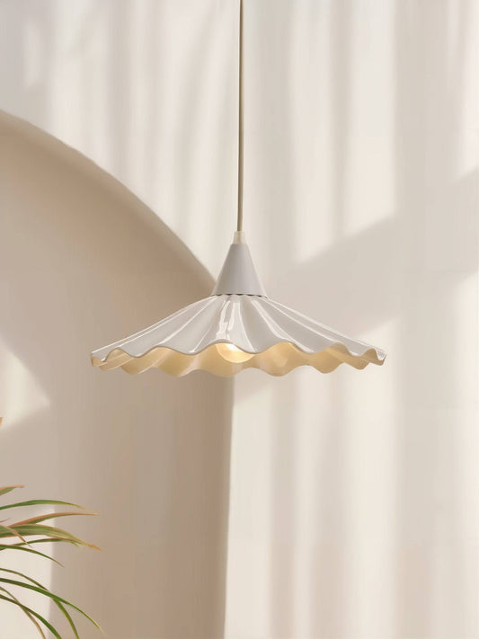 Elegant Wave Pendant Light - Soft Ivory - Modefinity