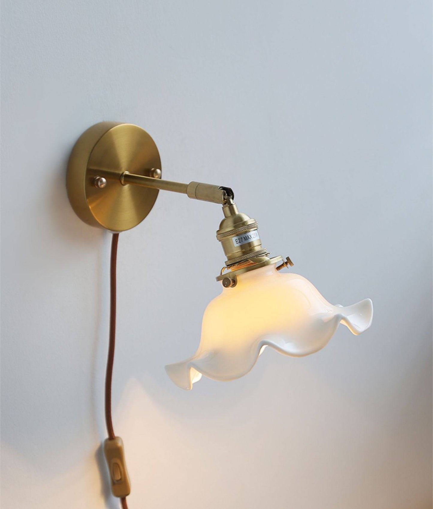 Flower Plug In Wall Sconce Light - 223GBWL - Modefinity