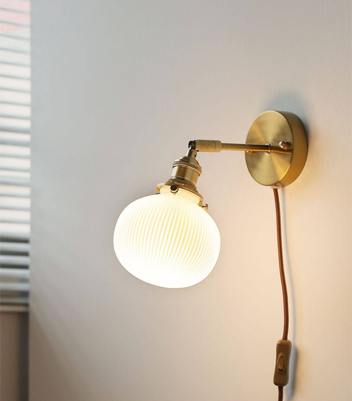 Globe Oval Plug In Wall Sconce Light - 224GBWL - Modefinity