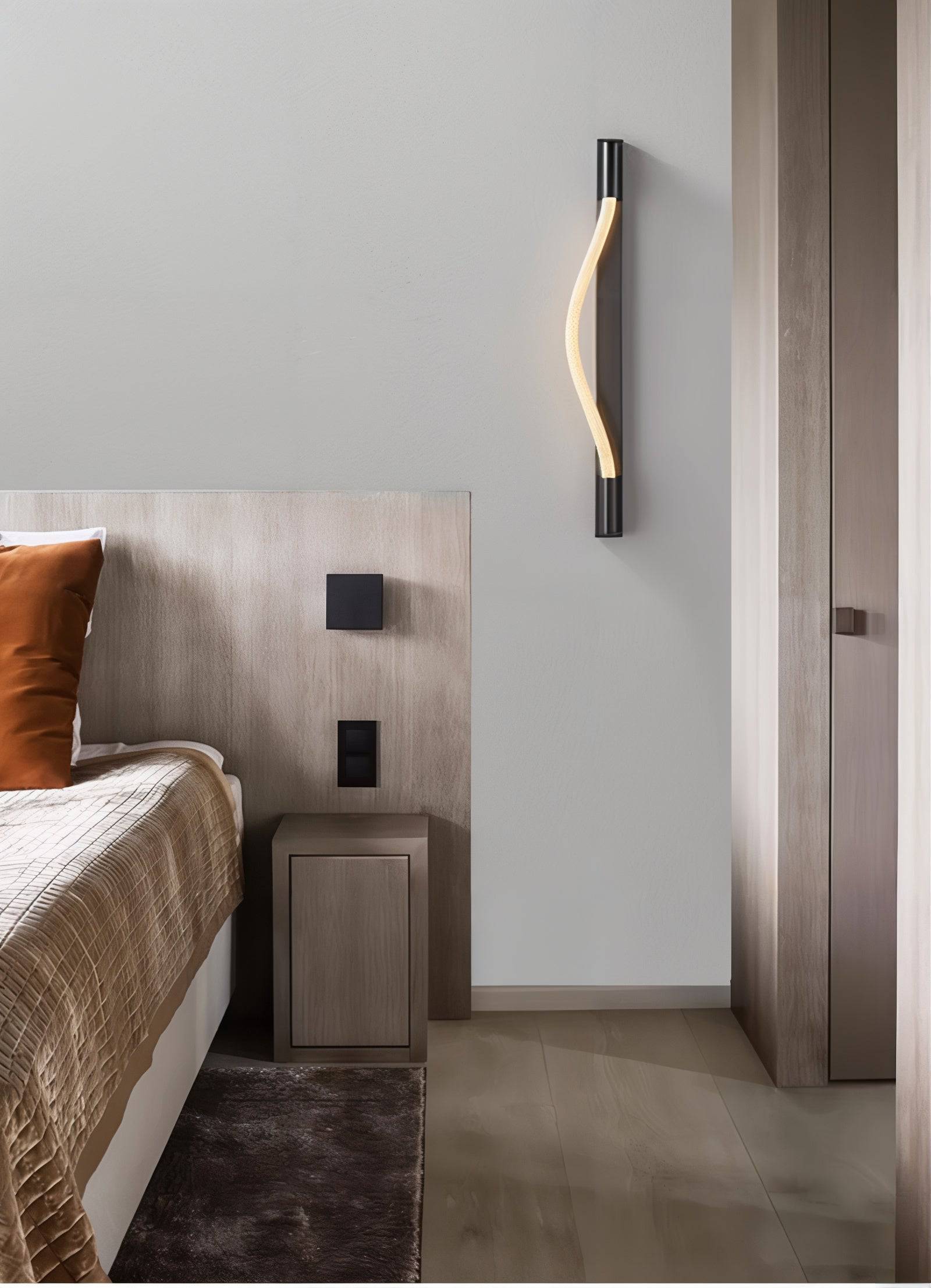 Modern Linear LED Wall Sconce - Modefinity